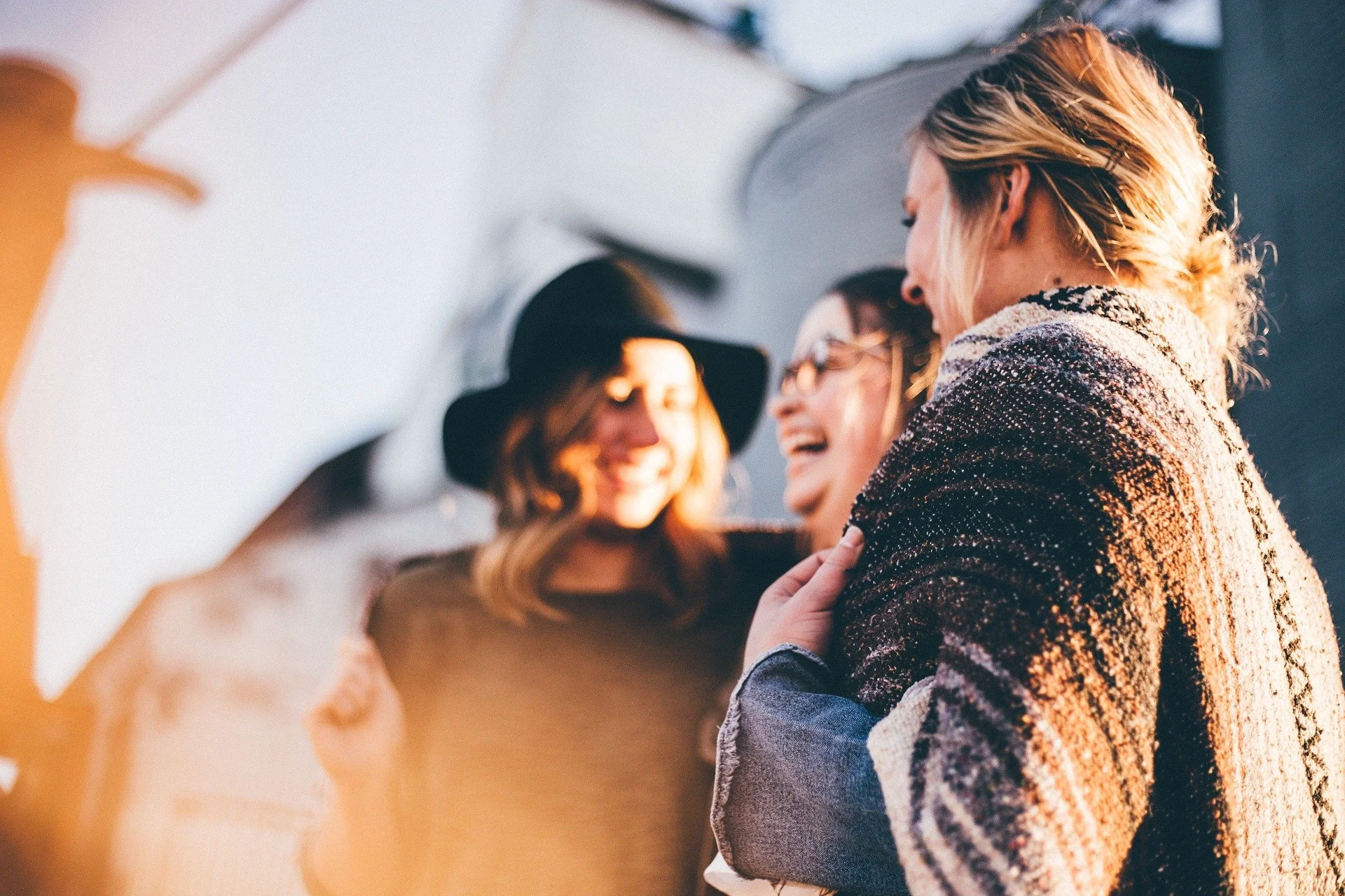 Alla lärare på vår utbildning är utbildade och ICF Certifierade coacher med egen verksamhet inom coaching. Våra lärare har tillsammans en bred utbildning och yrkesmässig erfarenhet.